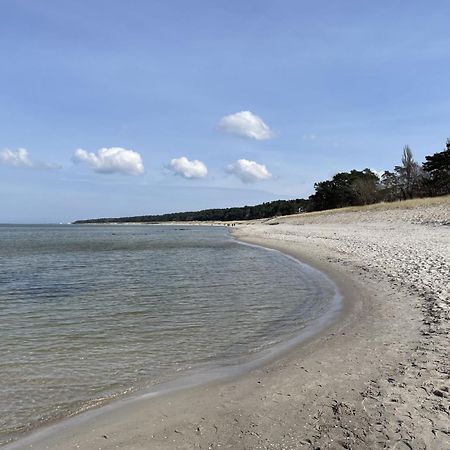 Apartment Villa am Meer Lubmin Esterno foto
